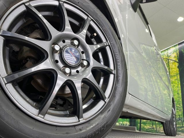 �y14�C���`�A���~�z�C�[���z�O�ςɃ}�b�`�����A���~�z�C�[���𑕒����Ă���܂��B�e��A���~�z�C�[����A�X�^�b�h���X�^�C�����戵�����Ă���܂��B���񂲑��k����������