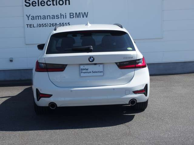 3シリーズツーリング320i