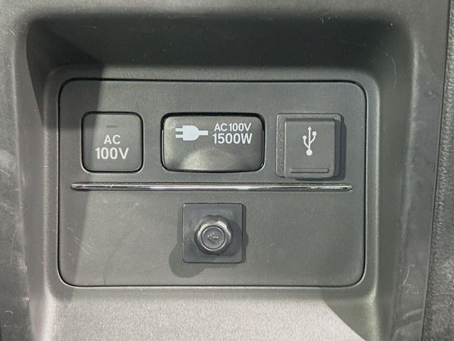 �y1500W�A�N�Z�T���[�R���Z���g�z����d��1500W�܂ł̉Ɠd���g���܂��B�L�����v��X�|�[�c�E�A�E�g�h�A�ł̃A�N�e�B�r�e�B�͂������A�ЊQ�E��d�̍ۂɑ劈���