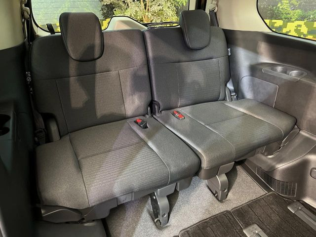 3��ڃV�[�g�͂�������ԗǍD����l�ł��������ƍ����Ē����܂��̂ŁA��l���ł̂��o���������N���N�ł��􂲉Ƒ��ŁA�C�̒m�ꂽ���ԂŁA�h���C�u�ɍs���̂��y���݂ł��ˁ�