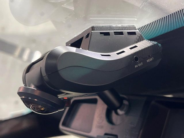 �y�h���C�u���R�[�_�[�z�h���C�u���R�[�_�[����!���s���͂������A������^�]�⎖�̂ɑ��������ہA�f���ŋL�^���A����̃��X�N�ɔ����܂��B���L�^�pSD�J�[�h�͂��q�l�����g�ł��������������K�v������܂��B