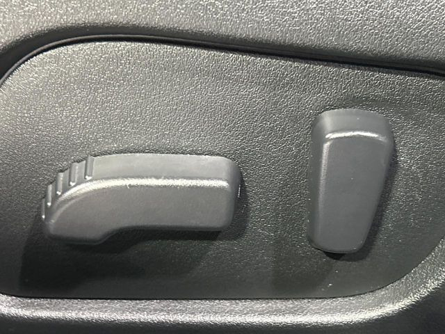 �y�p���[�V�[�g�z�X�C�b�`��ŊȒP�ɃV�[�g�̔��������\!�d��������͂�����܂���!���K�ȃV�[�g�|�W�V�����ɃZ�b�g���āA���K�ȃh���C�u�����y���݂��������B