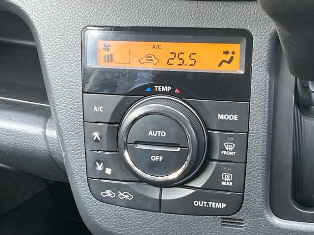 �y�I�[�g�G�A�R���z��x���D�݂̉��x�ɐݒ肷��΁A�ԓ��̉��x�����m�����ʂ≷�x�������Œ����B����&hellip;����&hellip;�Ɖ��x���X�C�b�`���������K�v�͂���܂���B���K�Ȏԓ���Ԃɂ͕K�{�̋@�\�ł��ˁ�