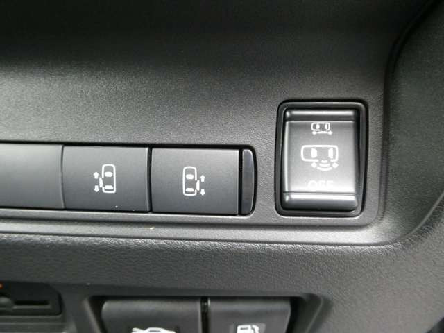 セレナ1.4 e-POWER ハイウェイスターV