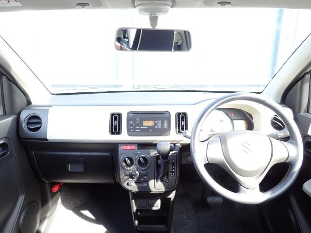 �C���p�l�摜�ɂȂ�܂��B�ԓ��͐��Ǝ҂ɂĎ����N���[�j���O�{�H�ς݂Ȃ̂ŁA��ϐ����ł��B