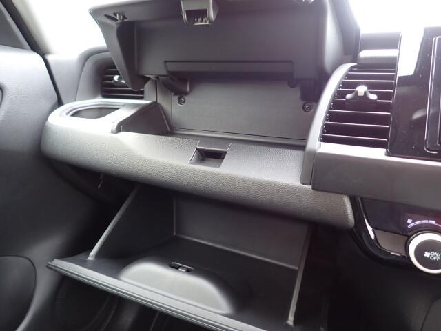 ���Еۏ؂ł͔[�ԓ����瑖�s�����������ŁA���Օi�������S�Ă̕��i��1�N�ԕۏ؂��܂��B(�����ԗ��Ɋւ��ĉˑ����u�͕ۏؑΏۊO�ƂȂ�܂�)(�O���Y�Ԃ͋���5,000km�܂Ŕ��N��)