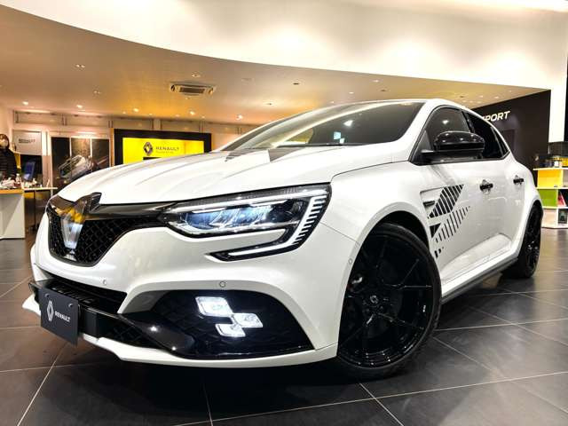 メガーヌスポール ウルティム MT