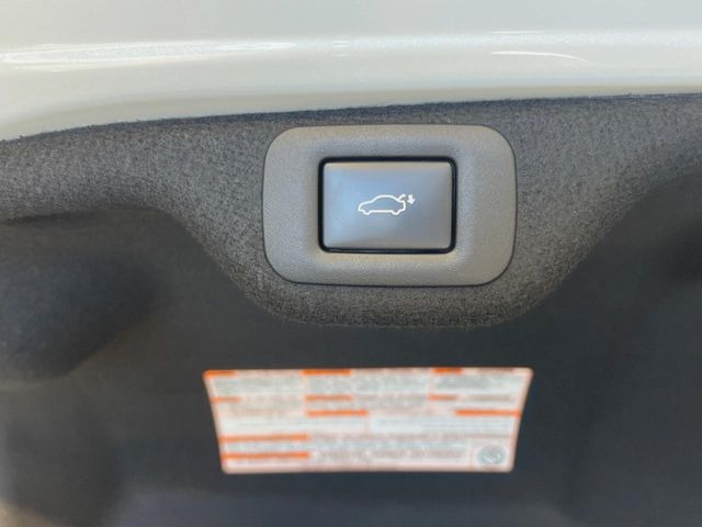 �y�p���[�g�����N���b�h�z����!�����^�b�`�Ńg�����N���b�h�̊J���\�ł���