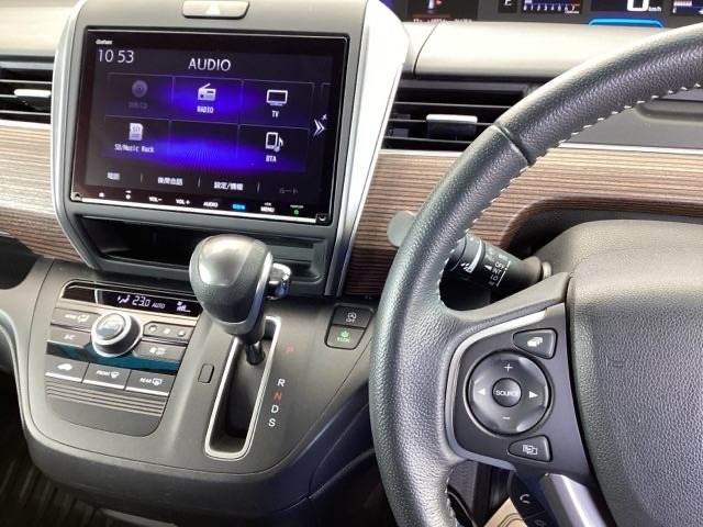 フリード+1.5 クロスター ホンダセンシング