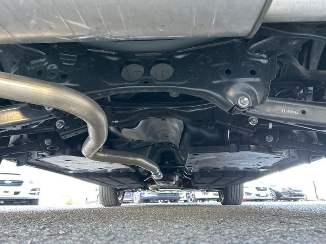 下回りがきれいなうちに、防錆加工の施工がオススメ。降雪地域はもちろん、沿岸部にお住いの方や、趣味でマリン・ウィンタースポーツをされる方に大変好評いただいております。