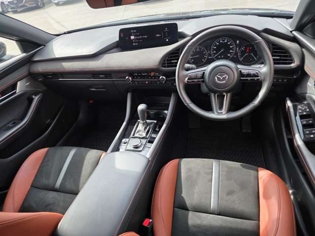MAZDA3ファストバック2.0 20S レトロスポーツエディション