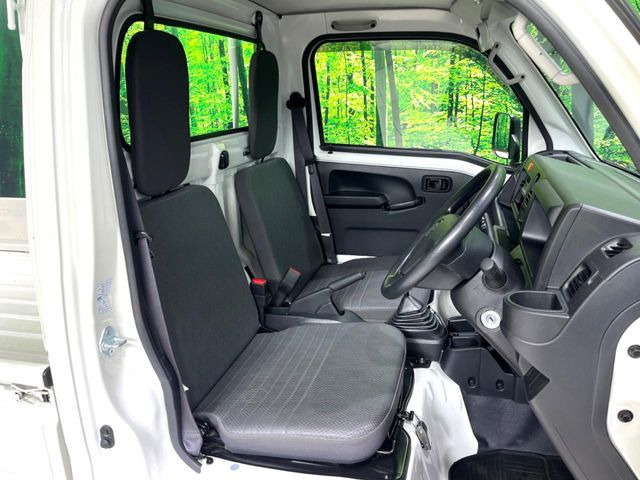 �^�]�ȃV�[�g���͎g�p�������Ȃ��A�ǍD�ȏ�ԂƂȂ��Ă��܂��B���J�Ɏg���Ă������Ƃ��悭�킩��܂��ˁB