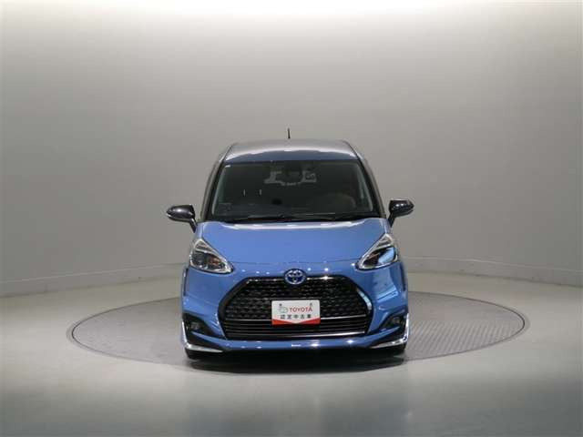 シエンタハイブリッド 1.5 ファンベース G グランパー