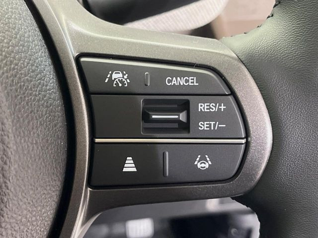 �y�A�_�v�e�B�u�N���[�Y�R���g���[���z�������H�ł̒��������s���y��!!�����ő��x��ۂN���[�Y�R���g���[�����A�Փˌy���V�X�e���ƘA�g���A�O���̎ԗ������m���ĎԊԂ�ۂ悤�ɑ��x���߂��Ă���܂�!!