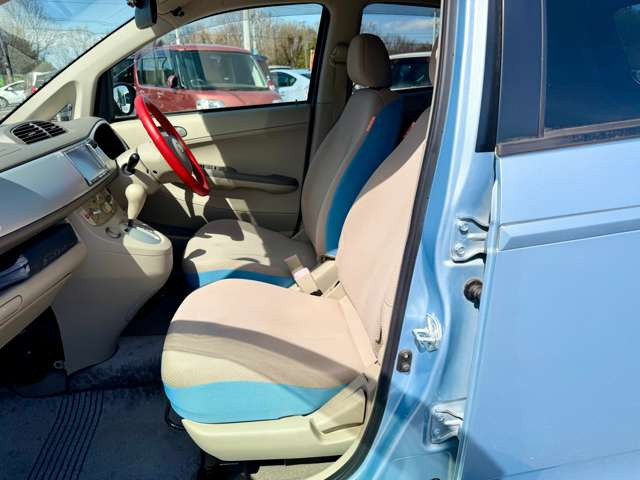 ���������ԑ����W�����ł�!���̋@��ɐ��񂲗��X������!