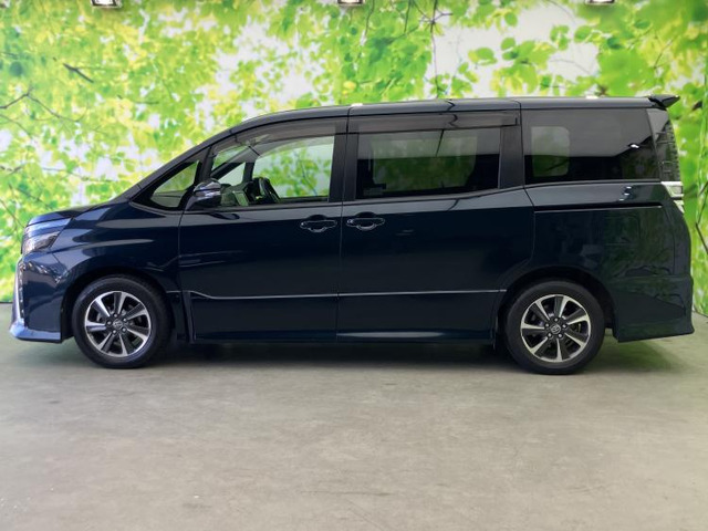 ヴォクシー2.0 ZS