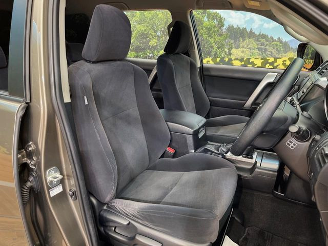 �^�]�ȃV�[�g���͎g�p�������Ȃ��A�ǍD�ȏ�ԂƂȂ��Ă��܂��B���J�Ɏg���Ă������Ƃ��悭�킩��܂��ˁB