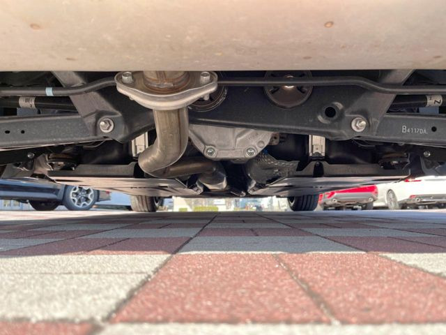 ����肪���ꂢ�Ȃ����ɁA�h�K���H�̎{�H���I�X�X���B�~��n��͂������A���ݕ��ɂ��Z���̕���A��Ń}�����E�E�B���^�[�X�|�[�c���������ɂ��D�]���������Ă���܂��B