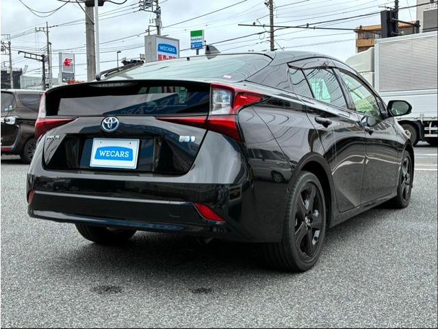 プリウス1.8 A ツーリングセレクション ブラックエディション