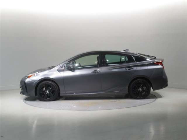 プリウス1.8 S ツーリングセレクション ブラックエディション