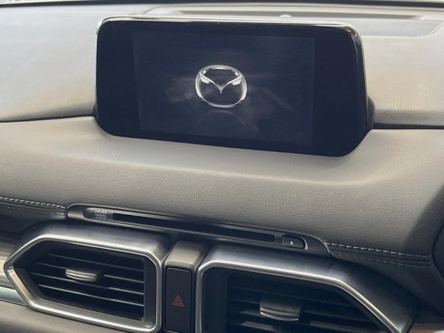 �y�}�c�_�R�l�N�g�i�r�z�ԓ��̕��͋C�Ƀ}�b�`������̌^�^�C�v�̃i�r�B�e����q�ݒ��Bluetooth�Đ����A�l�X�ȋ@�\���y���߂܂��B�����I�ȃ_�C�������삪�\�ŁA�g��������ǍD�ł��B