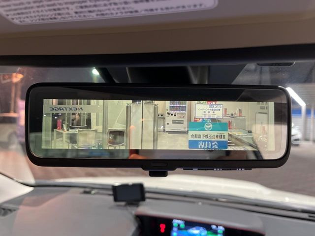 �y�X�}�[�g�����r���[�~���[�z��Ȃ̑傫�ȉו��⓯��҂Ō�����m�F���Â炢���ł����S!�J�������B�e�����ԗ�����̉f�������[���~���[���ɕ\���B�N���A�Ȏ��E�ŏ󋵂̊m�F���\�ł�!