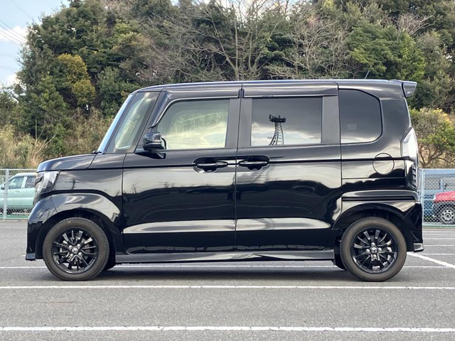 N-BOXカスタムL スタイルプラス ブラック