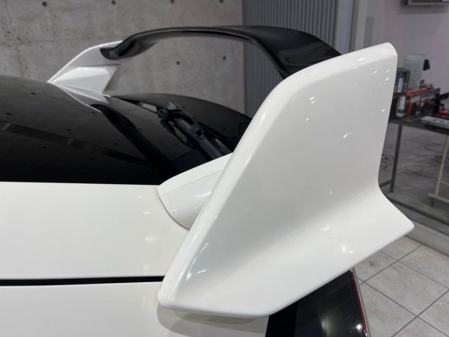 �y��^�����X�|�C���[�z�X�|�[�c�J�[�炵�����O�b�ƈ�������^�����X�|�C���[�𑕒��􍂑����s���̃X�^�r���e�B(���s���萫)����ɖ𗧂��܂��B