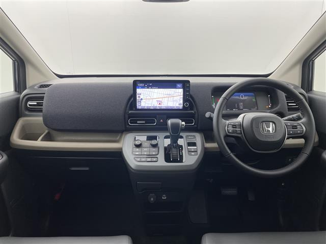 フリード1.5 e:HEV エアー EX