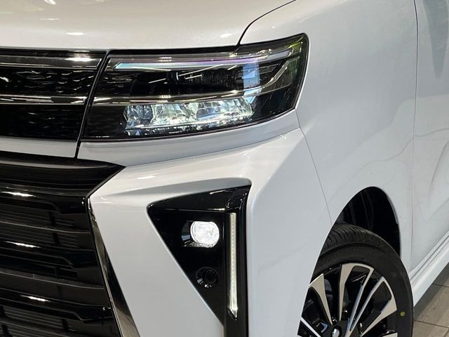 �yLED�w�b�h���C�g�z���V����ԑ��s�����ǍD�Ȏ��E���m�ۂ����S���ĉ^�]�ł��鍂�P�xLED�w�b�h���C�g�𑕔�!�_�����x�������A����d�͂��}�����Ă��܂��B