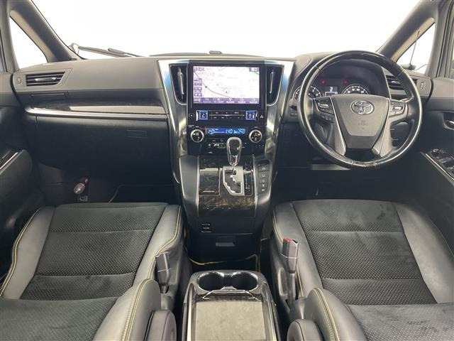 ヴェルファイア2.5 Z Aエディション ゴールデンアイズ 4WD