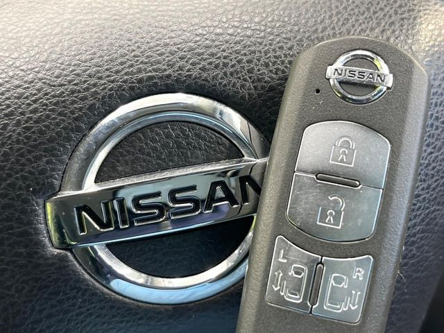 �y�C���e���W�F���g�L�[�z�J�o����|�P�b�g�ɓ��ꂽ�܂܂ł��h�A�̎{���E�������\�ȃX�}�[�g�L�[�𑕔��B�G���W���̃I���E�I�t�����J�M�����o���K�v����������Ƃ��Ă��֗��ł���