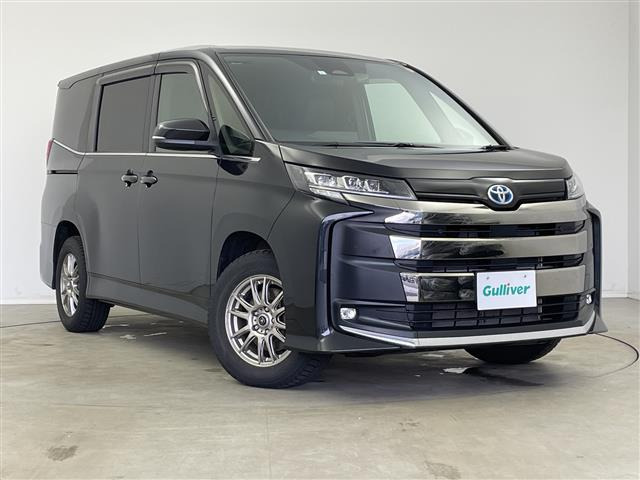 ノア1.8 ハイブリッド S-Z E-Four 4WD