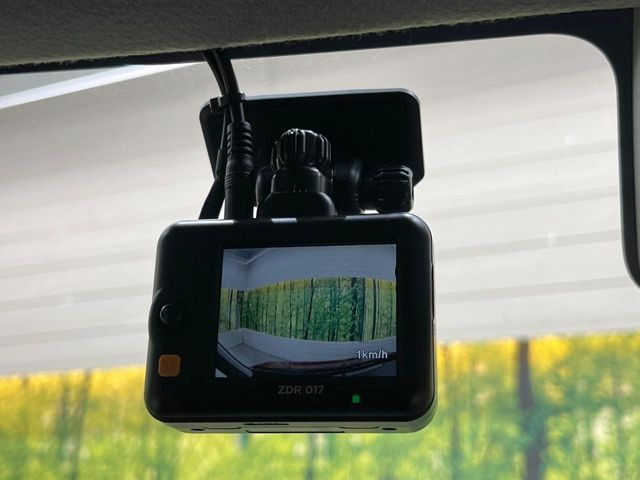 �y�h���C�u���R�[�_�[�z���S�E���S�ȃJ�[���C�t�ɕK�{�̃h���C�u���R�[�_�[�𑕔�!���s���͂������A������^�]�⎖�̂ɑ��������ۂ̏󋵂��f���ŋL�^���A����̃��X�N�ɔ����܂��B