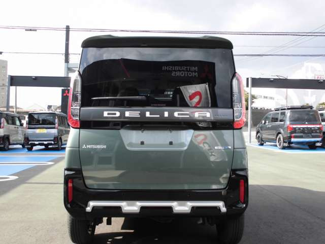 デリカミニT プレミアム 4WD