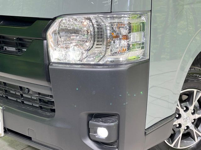 �yLED�w�b�h���C�g�z���V����ԑ��s�����ǍD�Ȏ��E���m�ۂ����S���ĉ^�]�ł��鍂�P�xLED�w�b�h���C�g�𑕔�!�_�����x�������A����d�͂��}�����Ă��܂��B