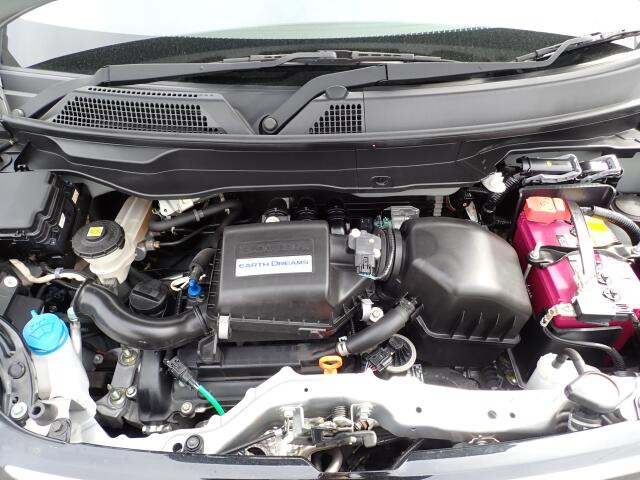 �G���W�����[�������ꂢ�ł���B�@�֋@�\�n���ǍD�ł��B�[�ԑO�ɓ_���������s���܂��B�G���W���I�C���E�I�C���t�B���^�[���͌����v���܂��B