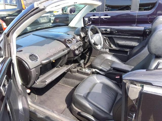 ニュービートルカブリオレLZ