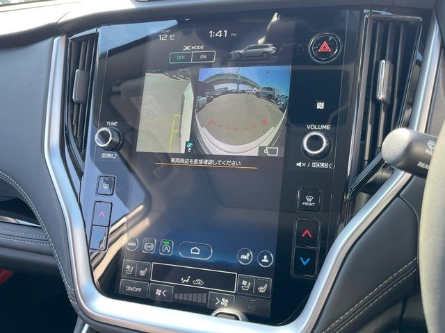 �y�t�����g&�T�C�h�J�����z�h���C�o�[���猩�ɂ������p�������f���Ŋm�F�ł���O���ƍ����ʂɃJ�����𑕒��B���ʂ��������Ȃ��ꏊ��Z��W�n�Ȃǂ��^�]���邱�Ƃ������l�ɂ������߂̈��S�����ł��B