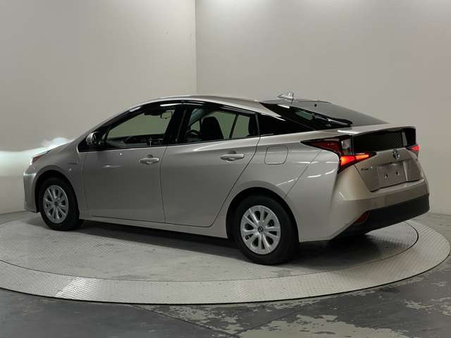 �l�C�̎Ԏ킪�����낢!�e���[�J�[ �ŐV�l�C�Ԃ����C���i�b�v!���ĐG���đI�ׂ�W����ł�!