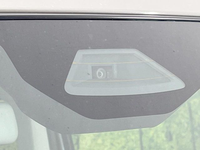 �y�X�Y�L �Z�[�t�e�B�T�|�[�g�z���s���ɑO���̎ԗ�����F�����A�Փ˂������Ȏ��͌x��ƃu���[�L�ŏՓˉ���Ɣ�Q�y�����A�V�X�g�B�����S�Ƀh���C�u�����y���݂��������܂��B