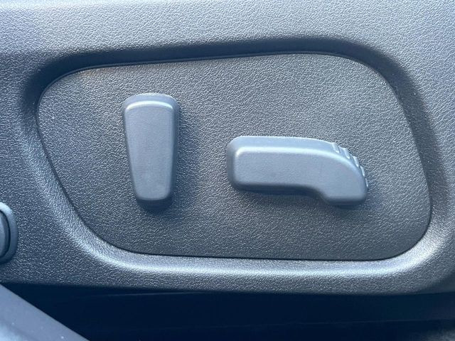 �y�p���[�V�[�g�z�X�C�b�`��ŊȒP�ɃV�[�g�̔��������\!�d��������͂�����܂���!���K�ȃV�[�g�|�W�V�����ɃZ�b�g���āA���K�ȃh���C�u�����y���݂��������B