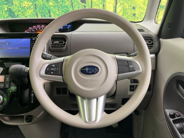 �y�X�e�A�����O�X�C�b�`�z�^�]���A�O������ڐ������炷���ƂȂ��A�I�[�f�B�I���̑��삪�\�ȕ֗��@�\!���S&���K�ȃh���C�u�����o���Ă���܂���