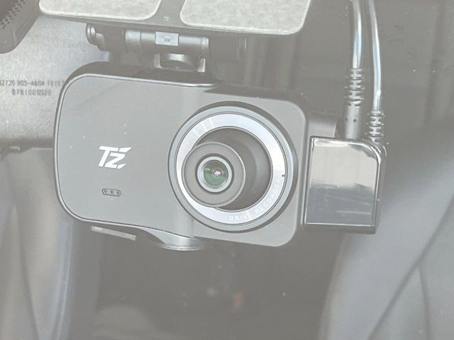 �y�h���C�u���R�[�_�[�z�h���C�u���R�[�_�[����!���s���͂������A������^�]�⎖�̂ɑ��������ہA�f���ŋL�^���A����̃��X�N�ɔ����܂��B���L�^�pSD�J�[�h�͂��q�l�����g�ł��������������K�v������܂��B