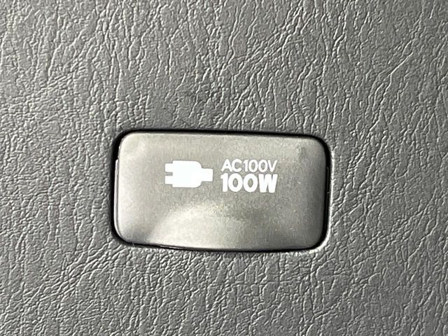 �y�A�N�Z�T���[�R���Z���g�z�L�����v��X�|�[�c�A�A�E�g�h�A�ł̃A�N�e�B�r�e�B�͂������A�ЊQ�E��d�̍ۂɏ����ɂ��Ȃ�AC100V�R���Z���g�𑕔���P�[�^�C��^�u���b�g�A�Q�[���@��̏[�d�ɂ���