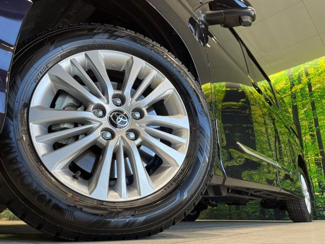 �y����16�C���`�A���~�z�C�[���z�O�ςɃ}�b�`���������A���~�z�C�[���𑕒����Ă���܂��B�e��ЊO�A���~�z�C�[����A�X�^�b�h���X�^�C�����戵�����Ă���܂��B���񂲑��k����������