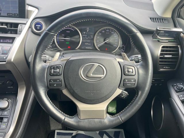 �y�����v�����X�e�A�����O�z�㎿�Ȋv���g�p���邱�ƂŁA��ɂ����������݂ƂĂ��^�]���₷���n���h���ł���