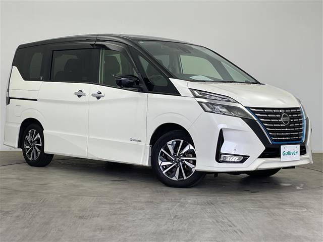 セレナ1.2 e-POWER ハイウェイスターV