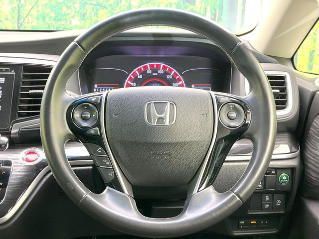 �y�X�e�A�����O�X�C�b�`�z�^�]���A�O������ڐ������炷���ƂȂ��A�I�[�f�B�I���̑��삪�\�ȕ֗��@�\!���S&���K�ȃh���C�u�����o���Ă���܂���