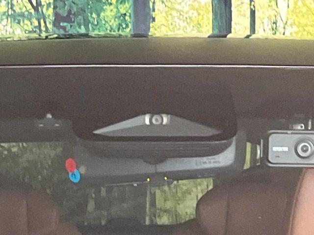 �y�g���^�Z�[�t�e�B�Z���X�z���s���ɑO���̎ԗ�����F�����A�Փ˂������Ȏ��͌x��ƃu���[�L�ŏՓˉ���Ɣ�Q�y�����A�V�X�g�B�����S�Ƀh���C�u�����y���݂��������܂��B